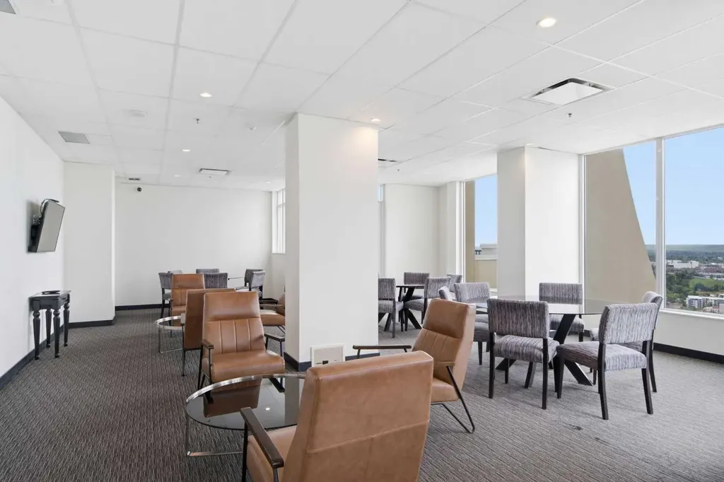 930 6 Avenue SW Calgary AB T2P 1J3