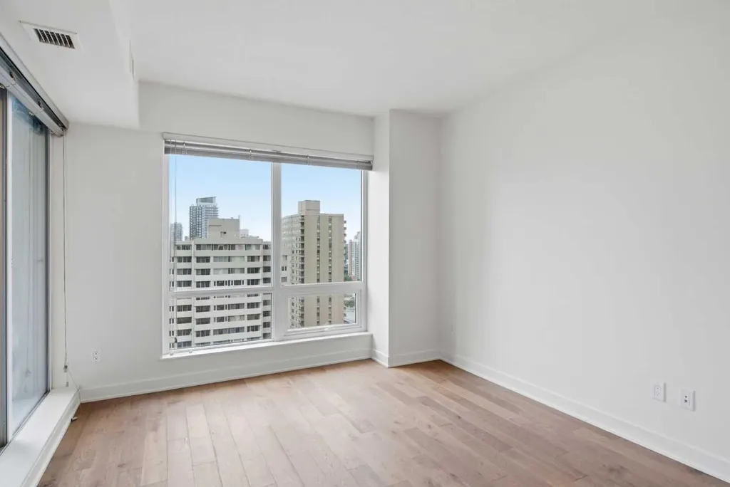 930 6 Avenue SW Calgary AB T2P 1J3