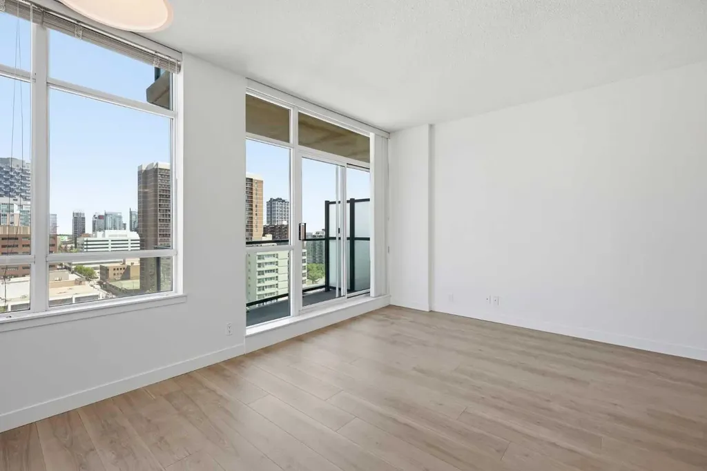 788 12 Avenue SW Calgary AB T2R 0H1