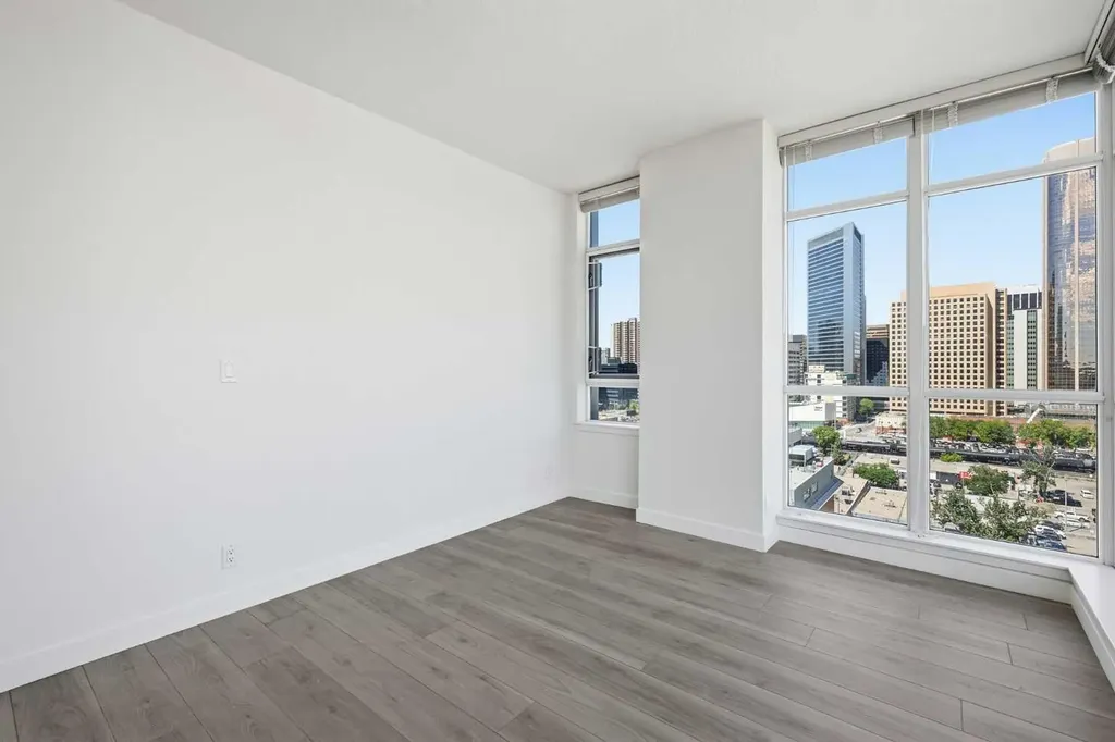 788 12 Avenue SW Calgary AB T2R 0H1