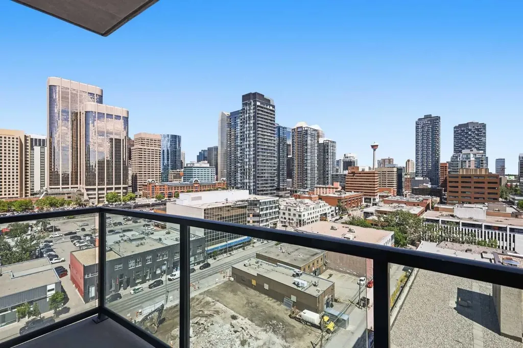 788 12 Avenue SW Calgary AB T2R 0H1
