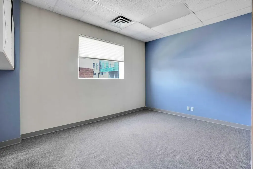 1350 11 Avenue SW Calgary AB T3C 0M6