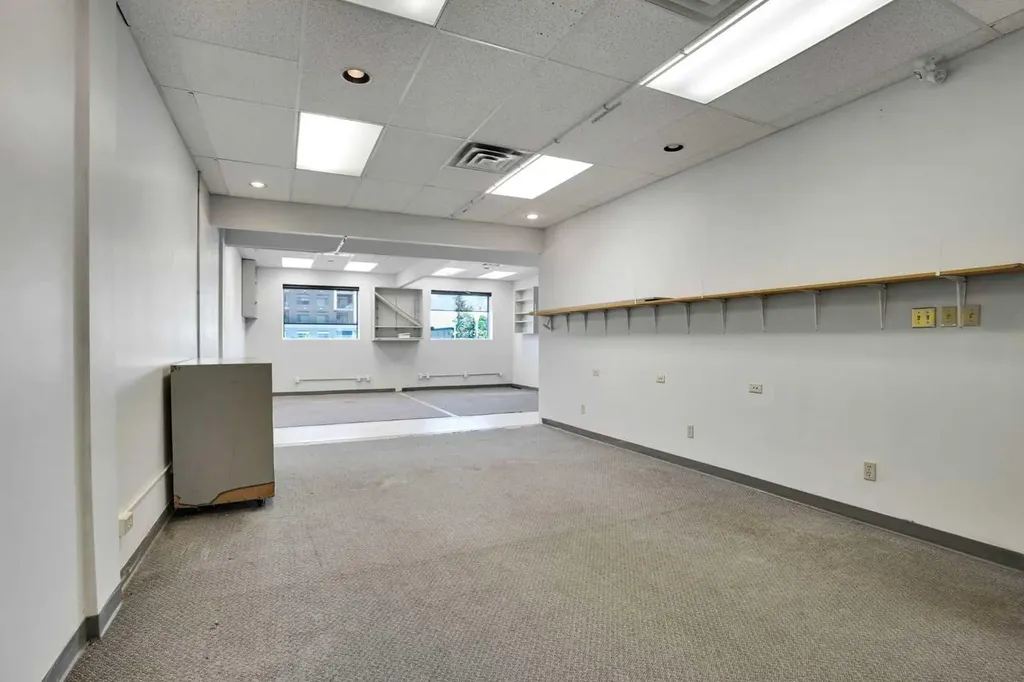 1350 11 Avenue SW Calgary AB T3C 0M6