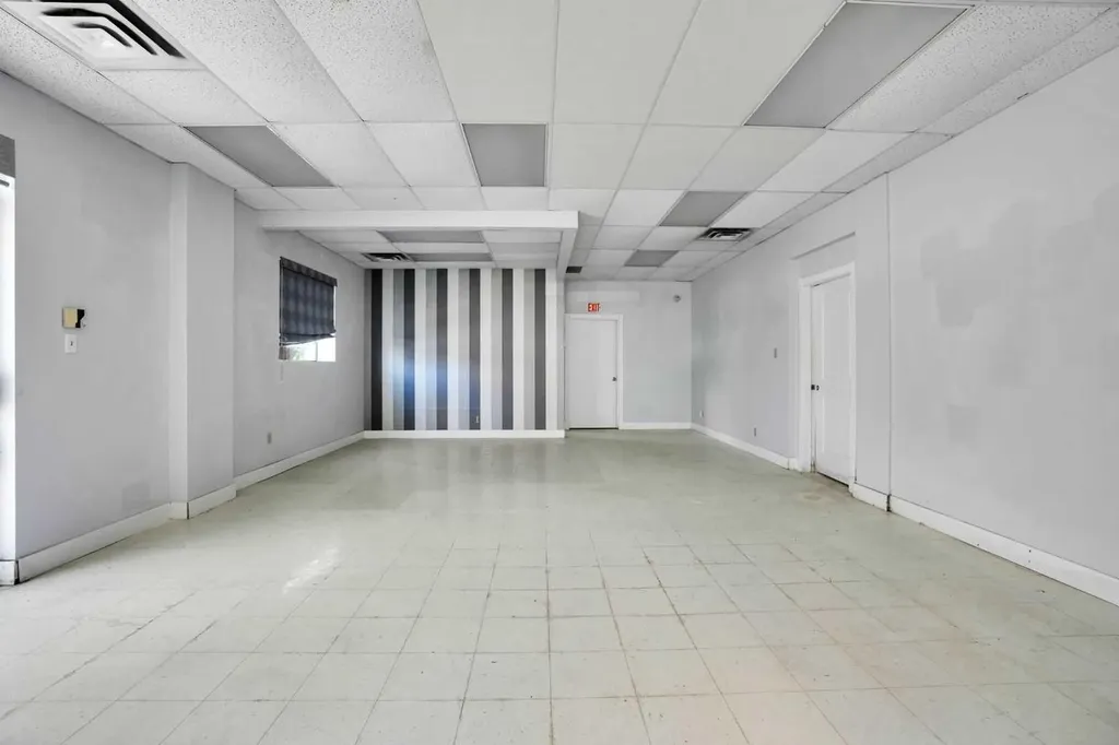 123 Any Avenue SW Calgary AB T3C 0M6