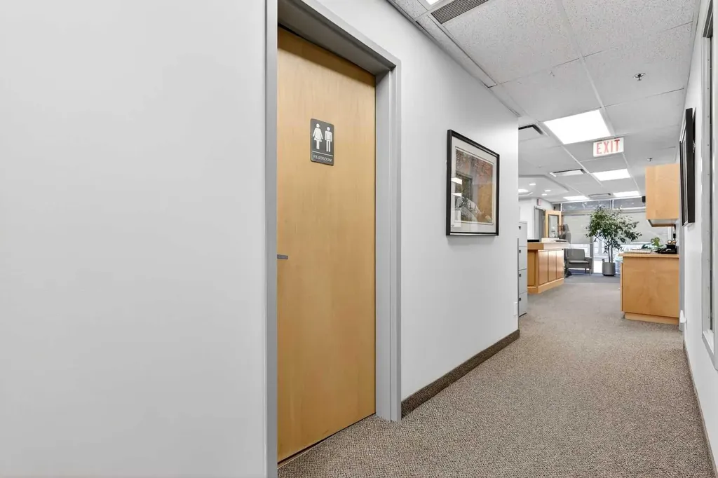 5700 1 Street SW Calgary AB T2H0E8