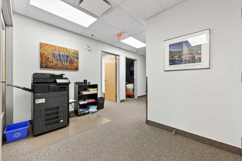 5700 1 Street SW Calgary AB T2H0E8