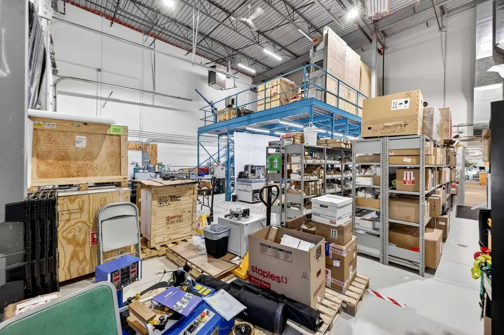 5700 1 Street SW Calgary AB T2H0E8