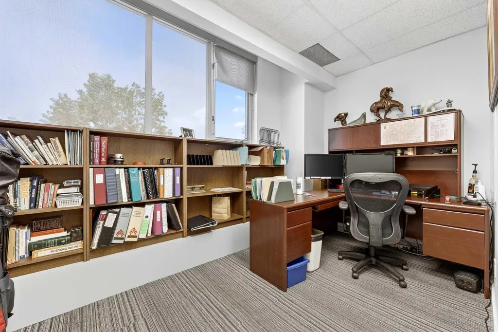 5700 1 Street SW Calgary AB T2H0E8