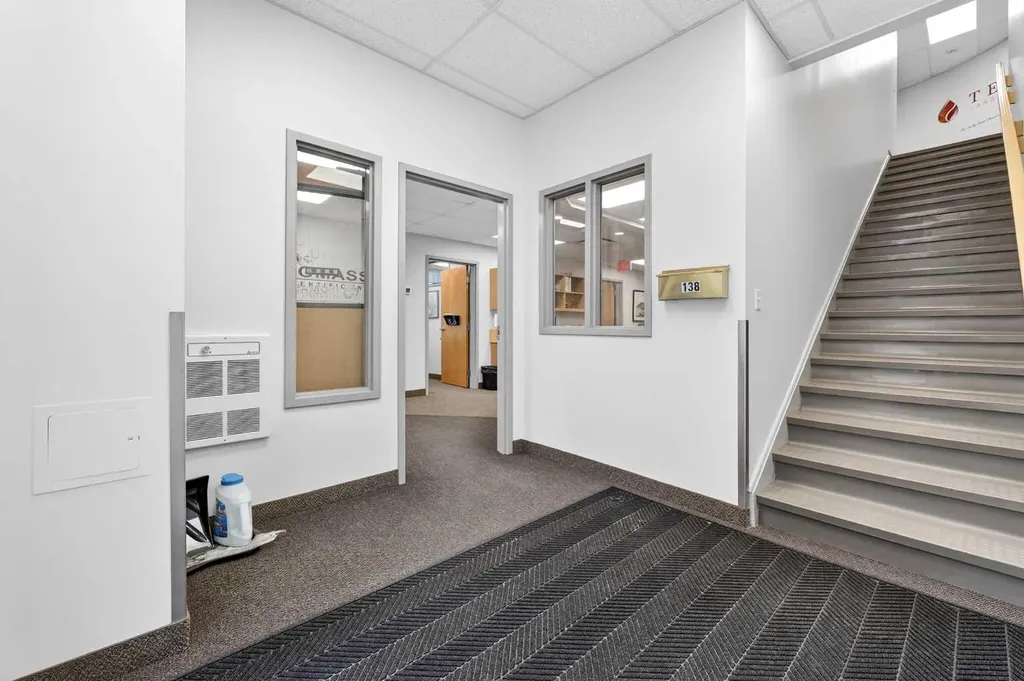 5700 1 Street SW Calgary AB T2H0E8