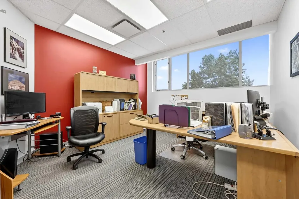 5700 1 Street SW Calgary AB T2H0E8