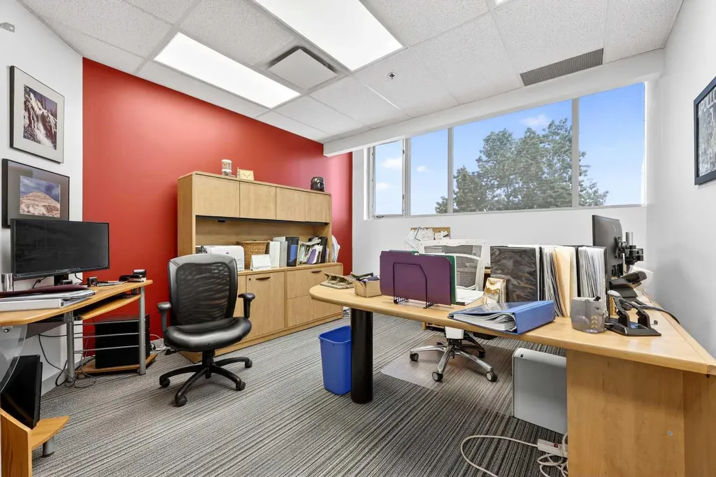 5700 1 Street SW Calgary AB T2H0E8