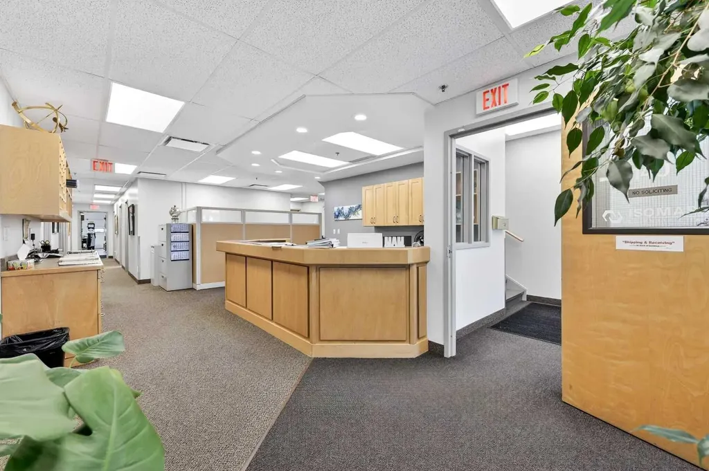 5700 1 Street SW Calgary AB T2H0E8