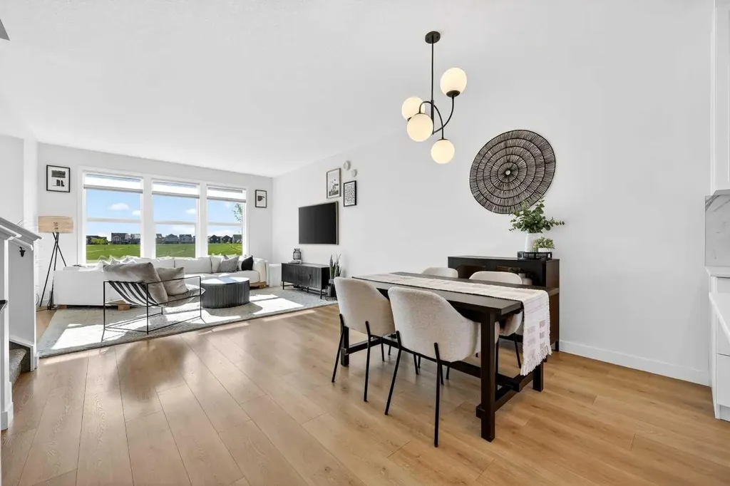 87 Heirloom Boulevard SE Calgary AB T3S 0H2