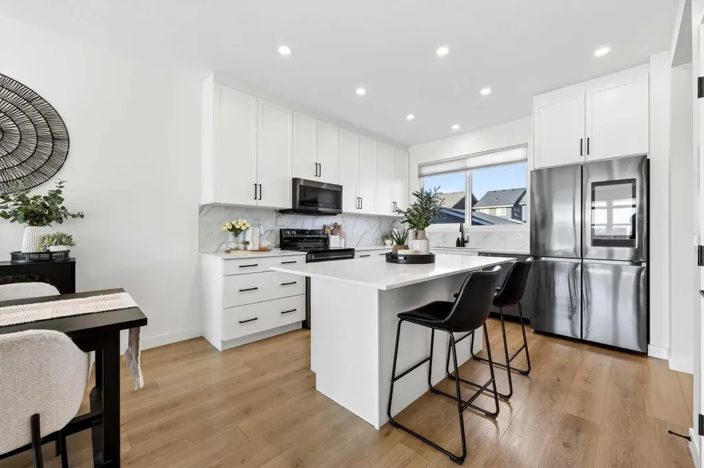 87 Heirloom Boulevard SE Calgary AB T3S 0H2