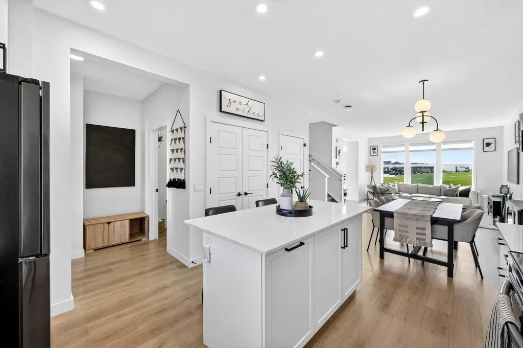 87 Heirloom Boulevard SE Calgary AB T3S 0H2