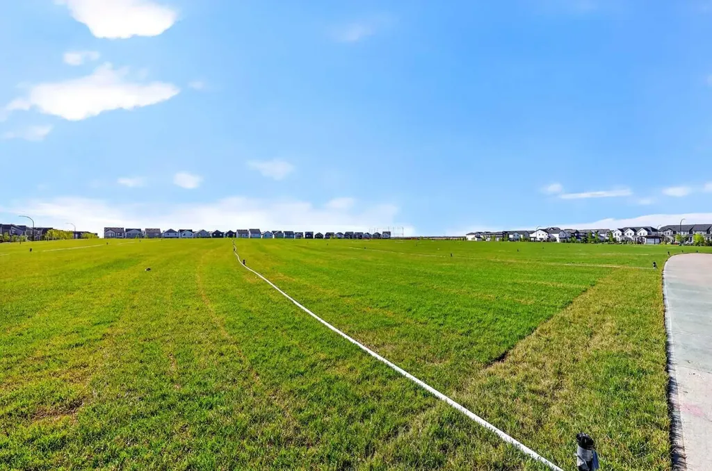 87 Heirloom Boulevard SE Calgary AB T3S 0H2