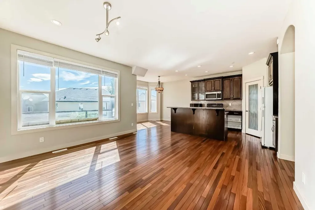 108 Sherwood Common NW Calgary AB T3R 1R2
