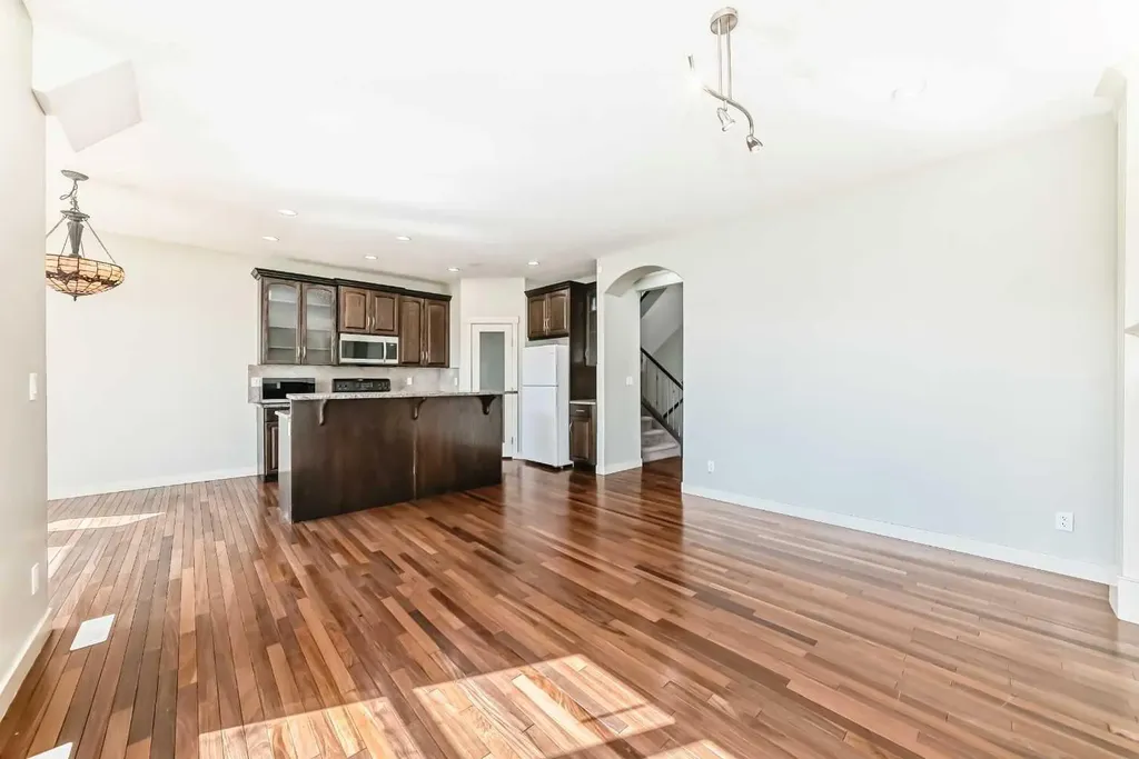108 Sherwood Common NW Calgary AB T3R 1R2