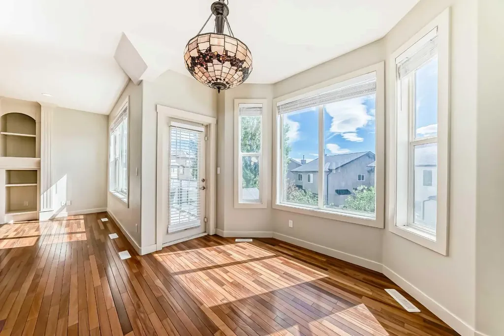 108 Sherwood Common NW Calgary AB T3R 1R2