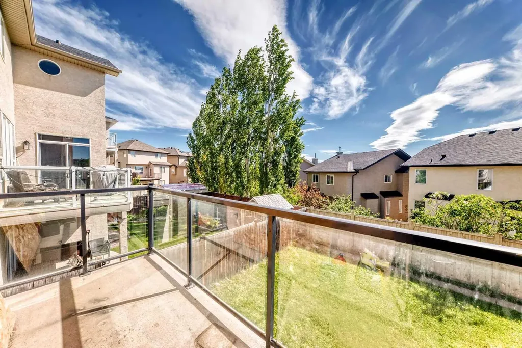 108 Sherwood Common NW Calgary AB T3R 1R2