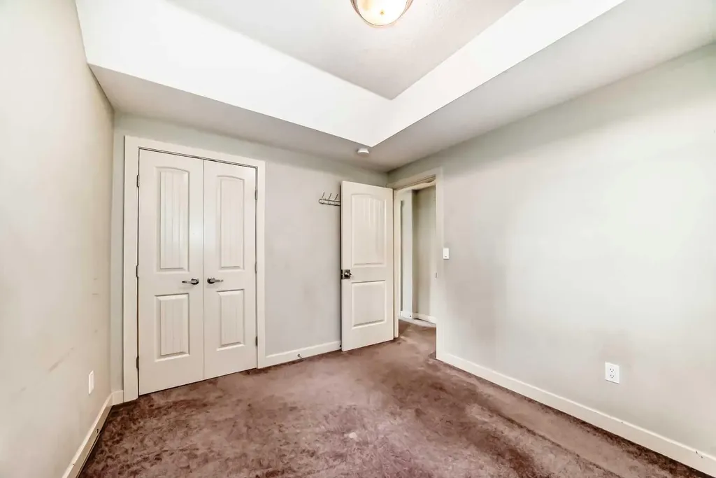 108 Sherwood Common NW Calgary AB T3R 1R2