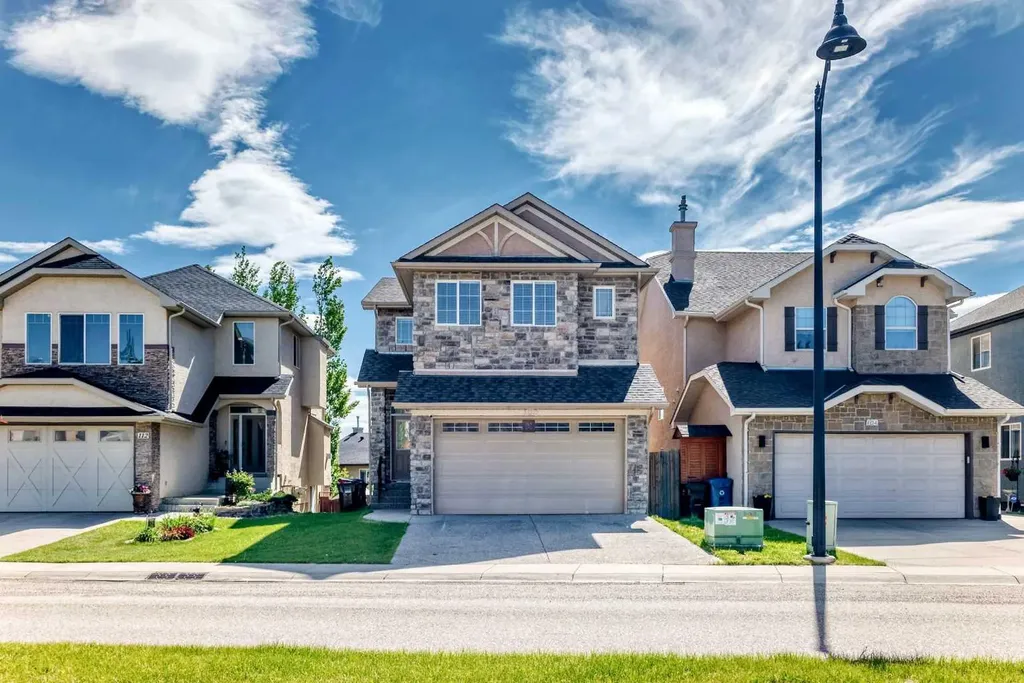 108 Sherwood Common NW Calgary AB T3R 1R2