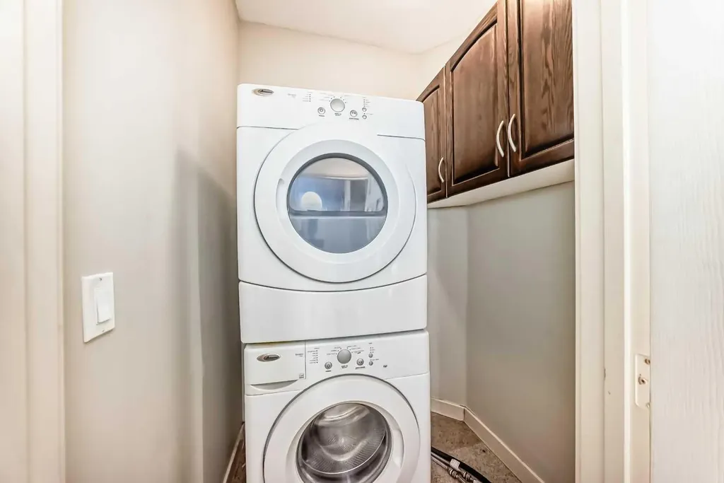 108 Sherwood Common NW Calgary AB T3R 1R2