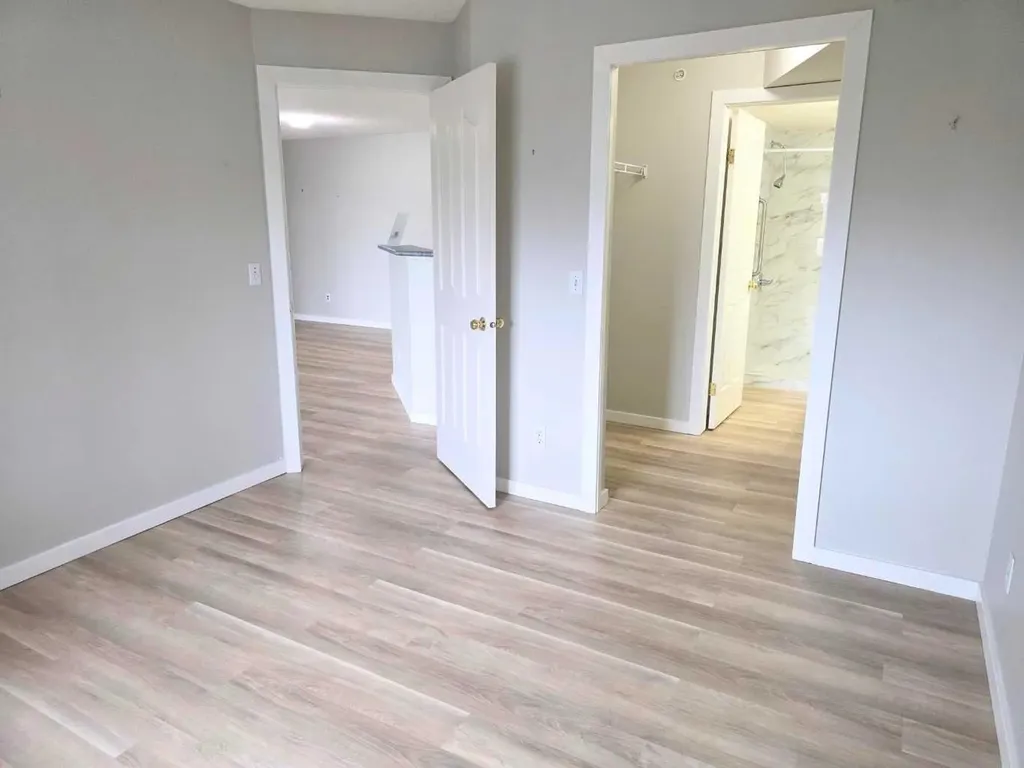604 8 Street SW Airdrie AB T4B 2W4