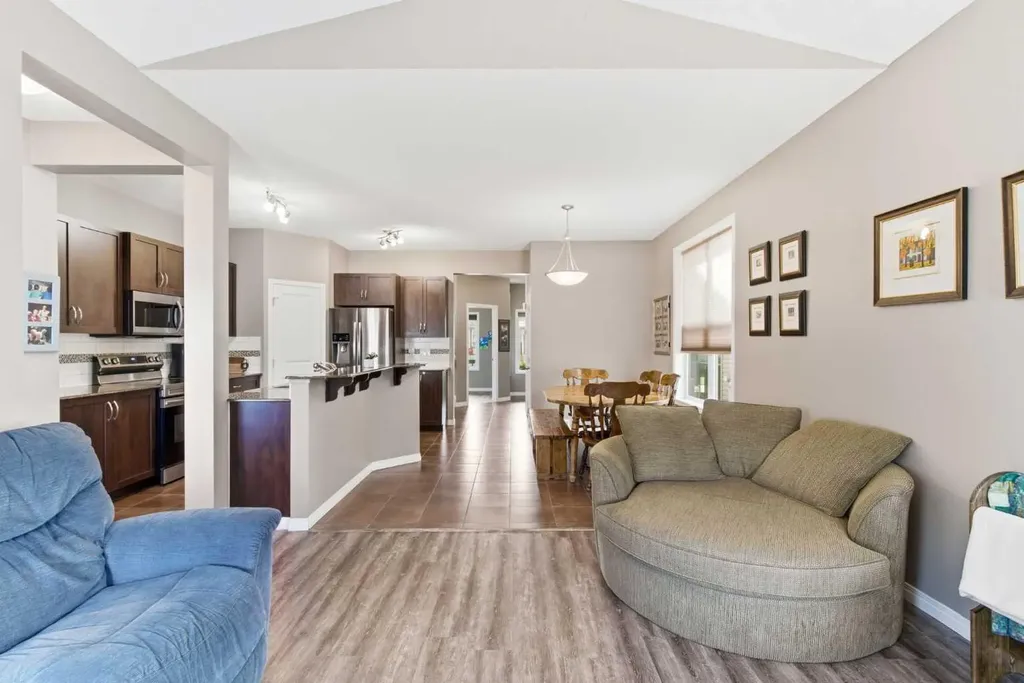 138 Drake Landing Loop Okotoks AB T1S 0G8