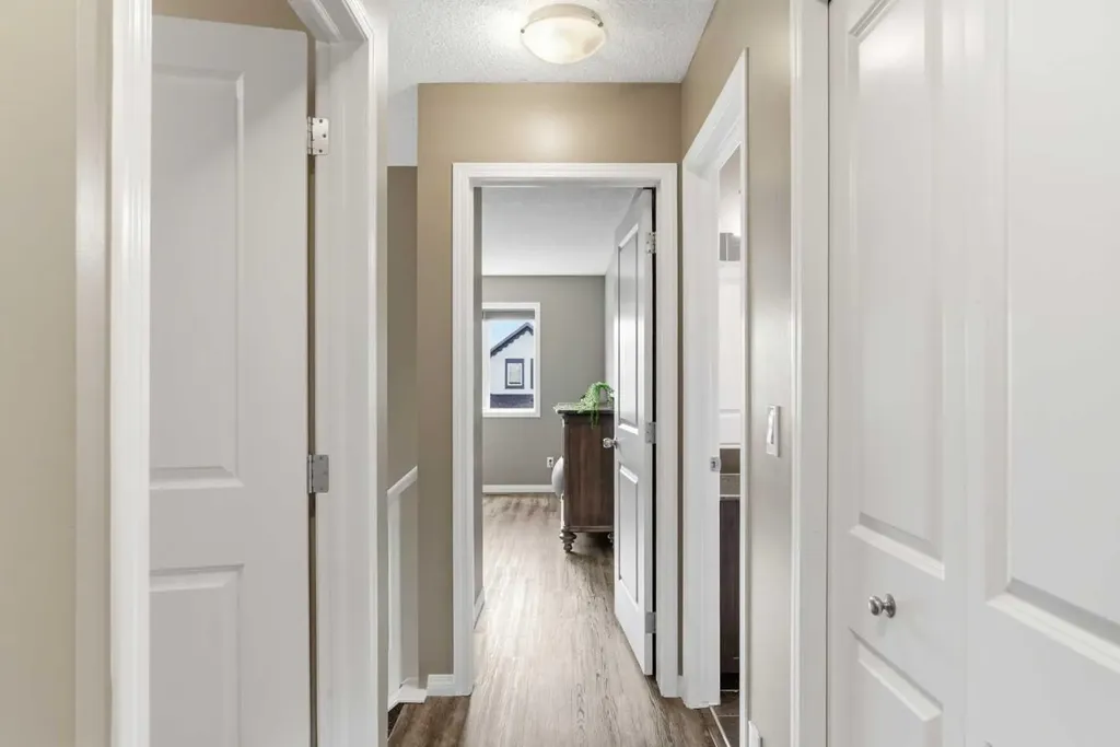 138 Drake Landing Loop Okotoks AB T1S 0G8