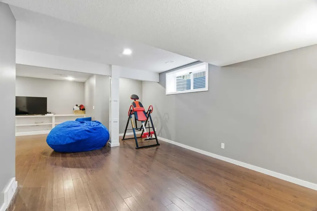 138 Drake Landing Loop Okotoks AB T1S 0G8