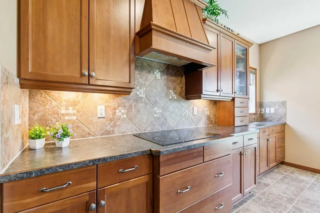 37 Tanner Close SE Airdrie AB T4A 2L4