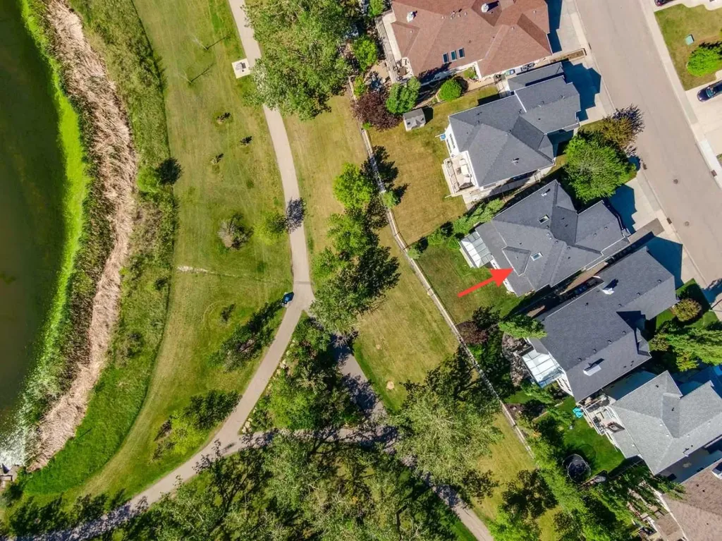 37 Tanner Close SE Airdrie AB T4A 2L4