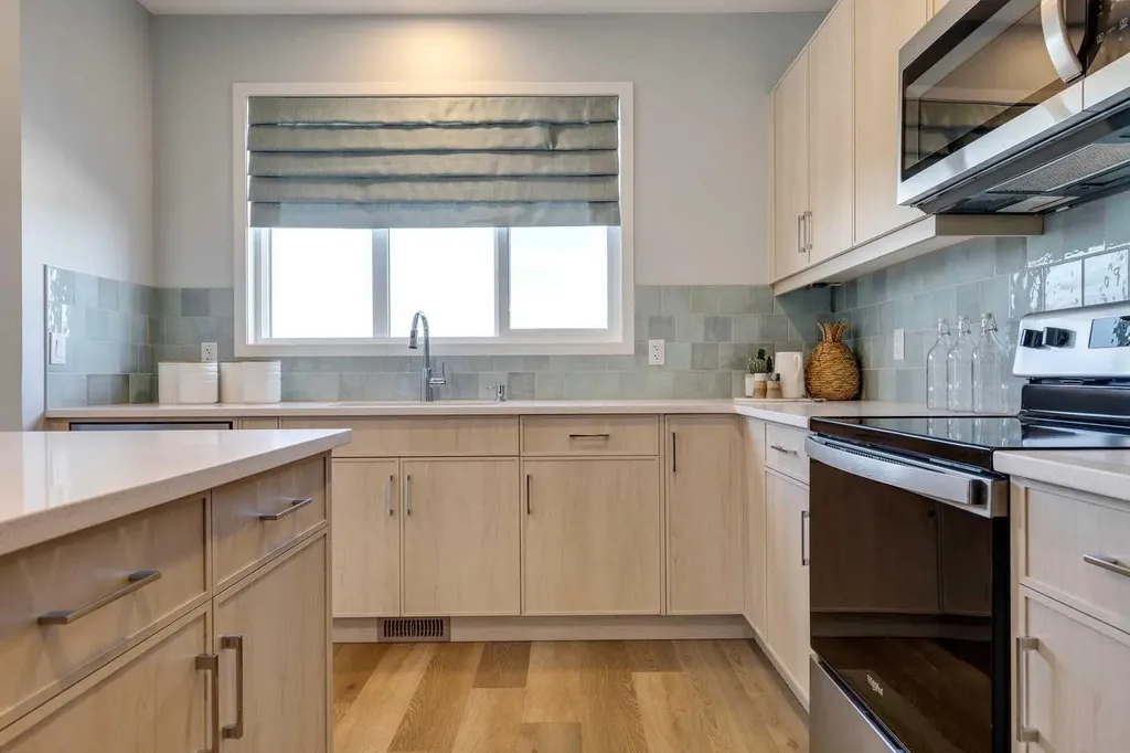 263 Marmot Grove NW Calgary AB T3R 2J5