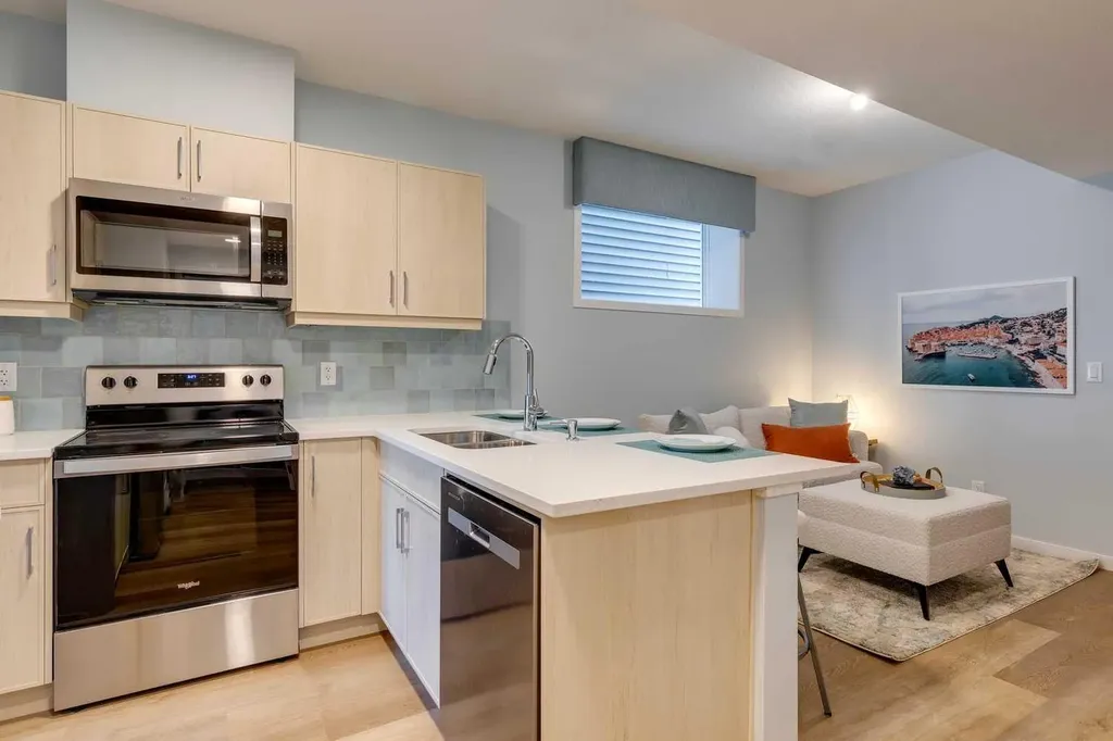 263 Marmot Grove NW Calgary AB T3R 2J5