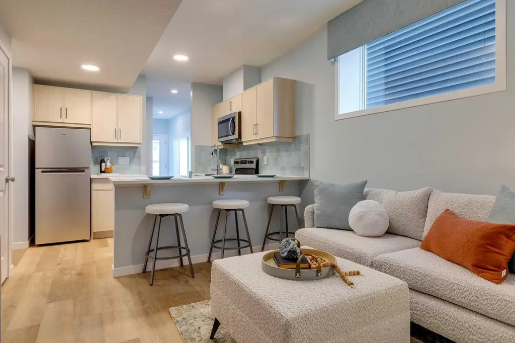 263 Marmot Grove NW Calgary AB T3R 2J5