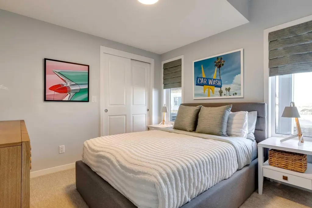 263 Marmot Grove NW Calgary AB T3R 2J5