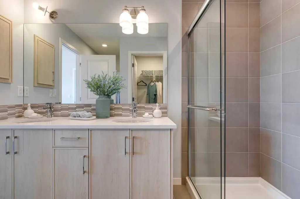 263 Marmot Grove NW Calgary AB T3R 2J5