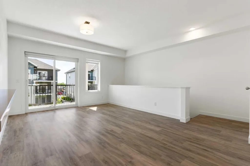 24 Rivercrest Drive Cochrane AB T4C 2C8