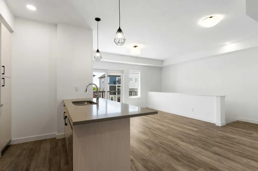 24 Rivercrest Drive Cochrane AB T4C 2C8