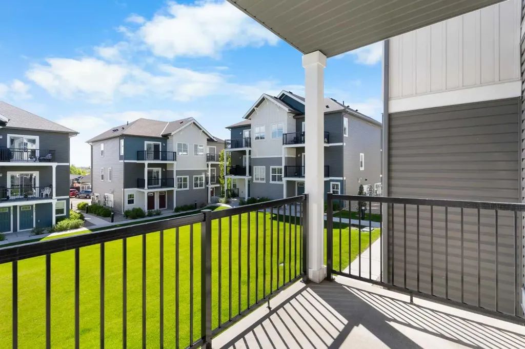 24 Rivercrest Drive Cochrane AB T4C 2C8