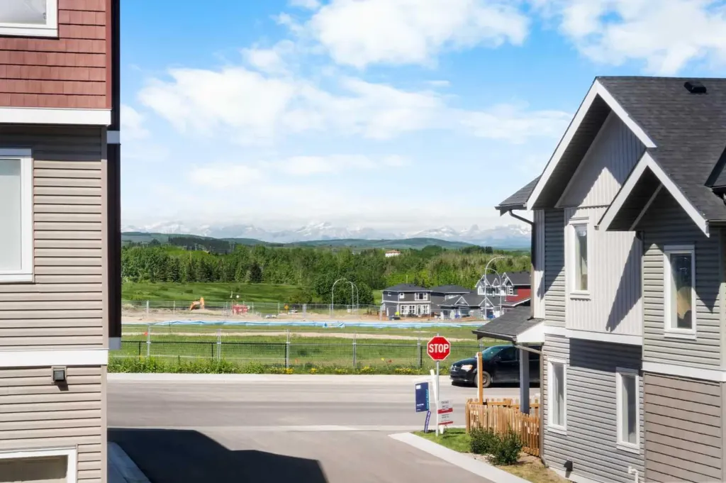 24 Rivercrest Drive Cochrane AB T4C 2C8