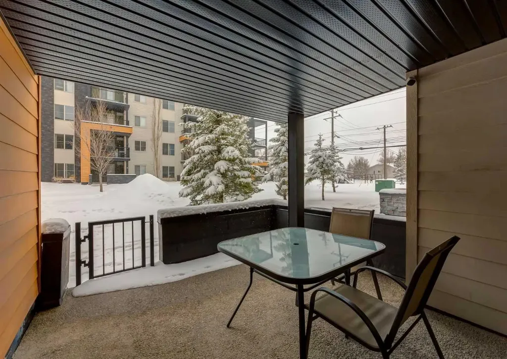 2715 12 Avenue SE Calgary AB T2A4X8