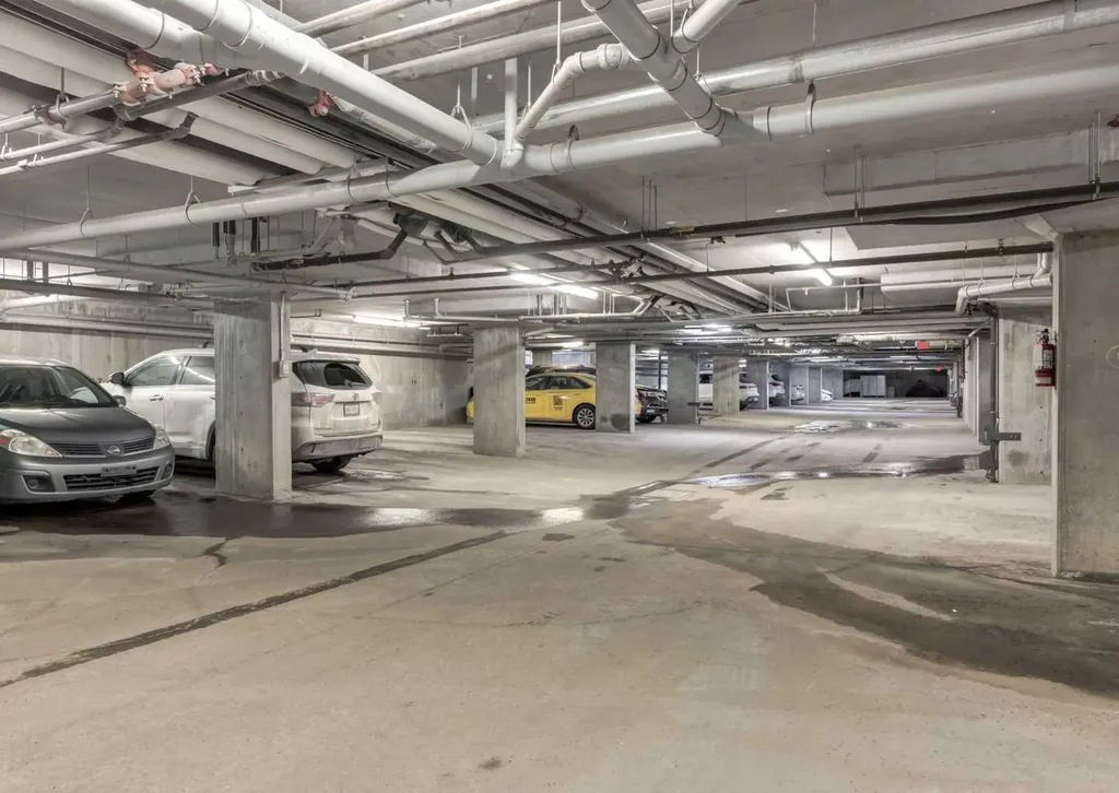 2715 12 Avenue SE Calgary AB T2A4X8