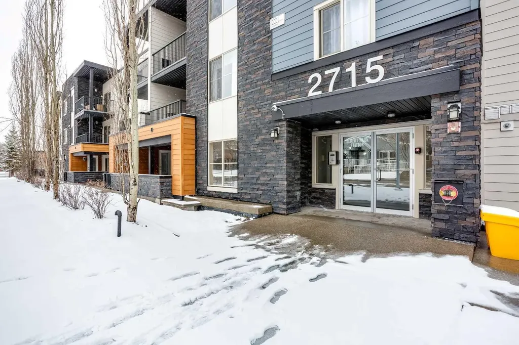 2715 12 Avenue SE Calgary AB T2A4X8