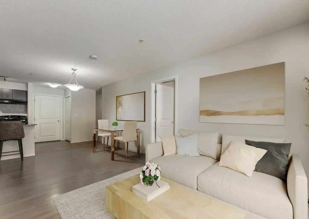 2715 12 Avenue SE Calgary AB T2A4X8