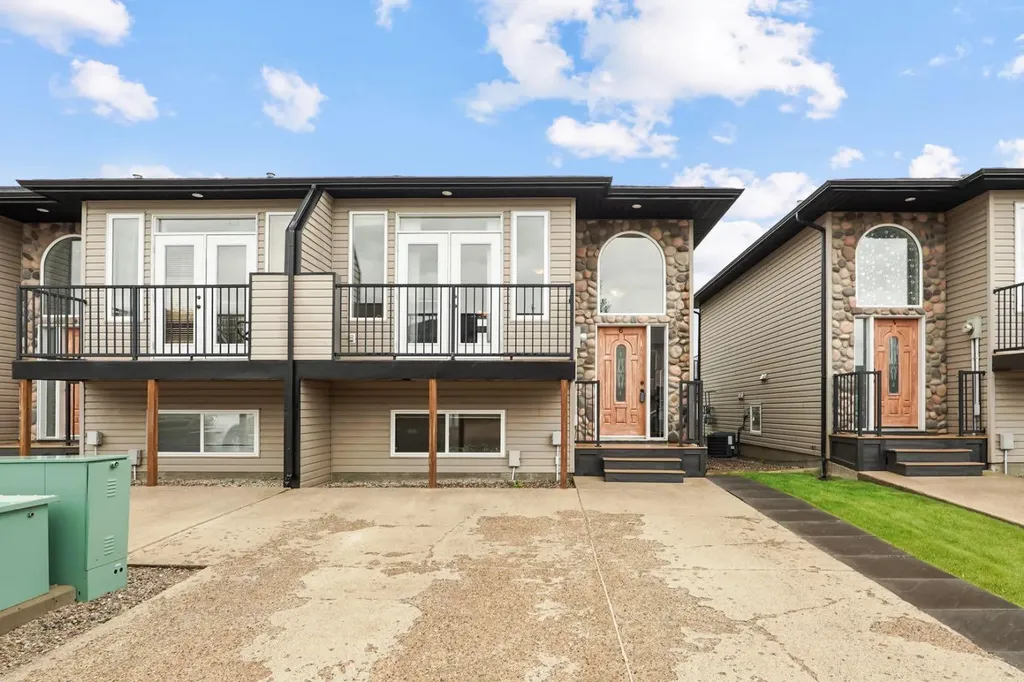 762 Heritage Boulevard W Lethbridge AB T1K 0W1