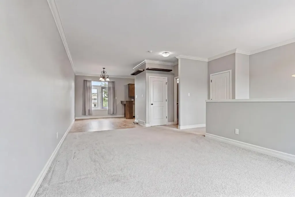 762 Heritage Boulevard W Lethbridge AB T1K 0W1