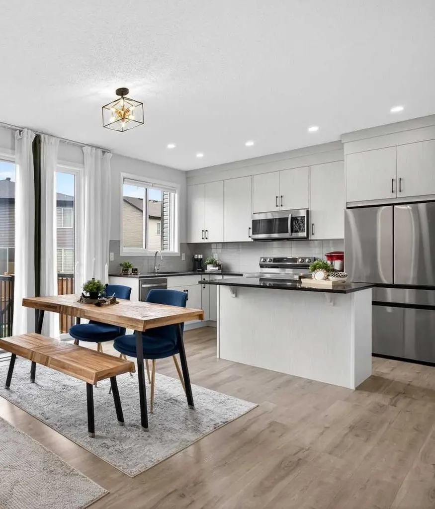 1076 Southwinds Green SW Airdrie AB T4B5S3