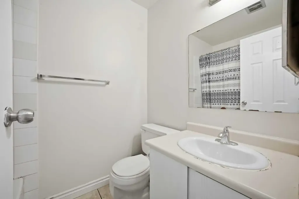 409 Georgian Villas NE Calgary AB T2A 7E3